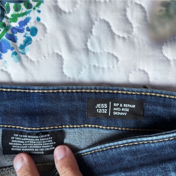 Buffalo David Bitton Distressed Jeans Size 12 - Picture 3 of 5